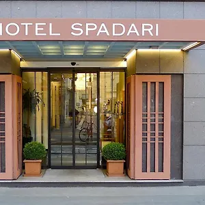 Отель Spadari Al Duomo